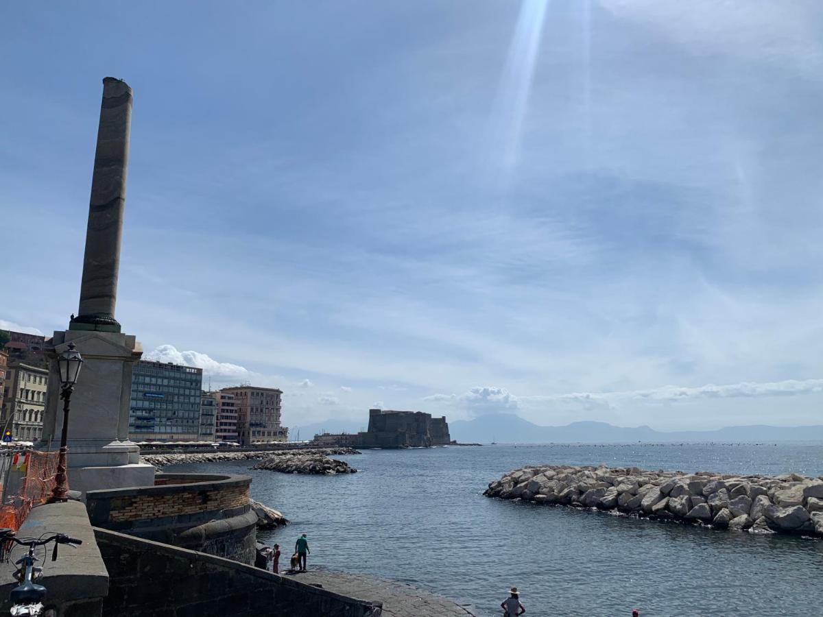 La Casetta Ai Gradoni Di Chiaia Napoli Bagian luar foto