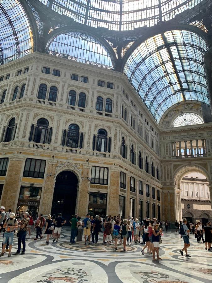 La Casetta Ai Gradoni Di Chiaia Napoli Bagian luar foto