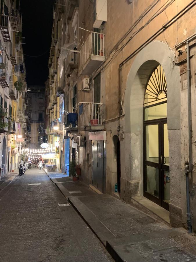 La Casetta Ai Gradoni Di Chiaia Napoli Bagian luar foto