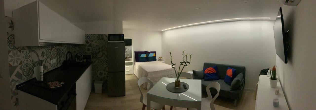 La Casetta Ai Gradoni Di Chiaia Napoli Bagian luar foto